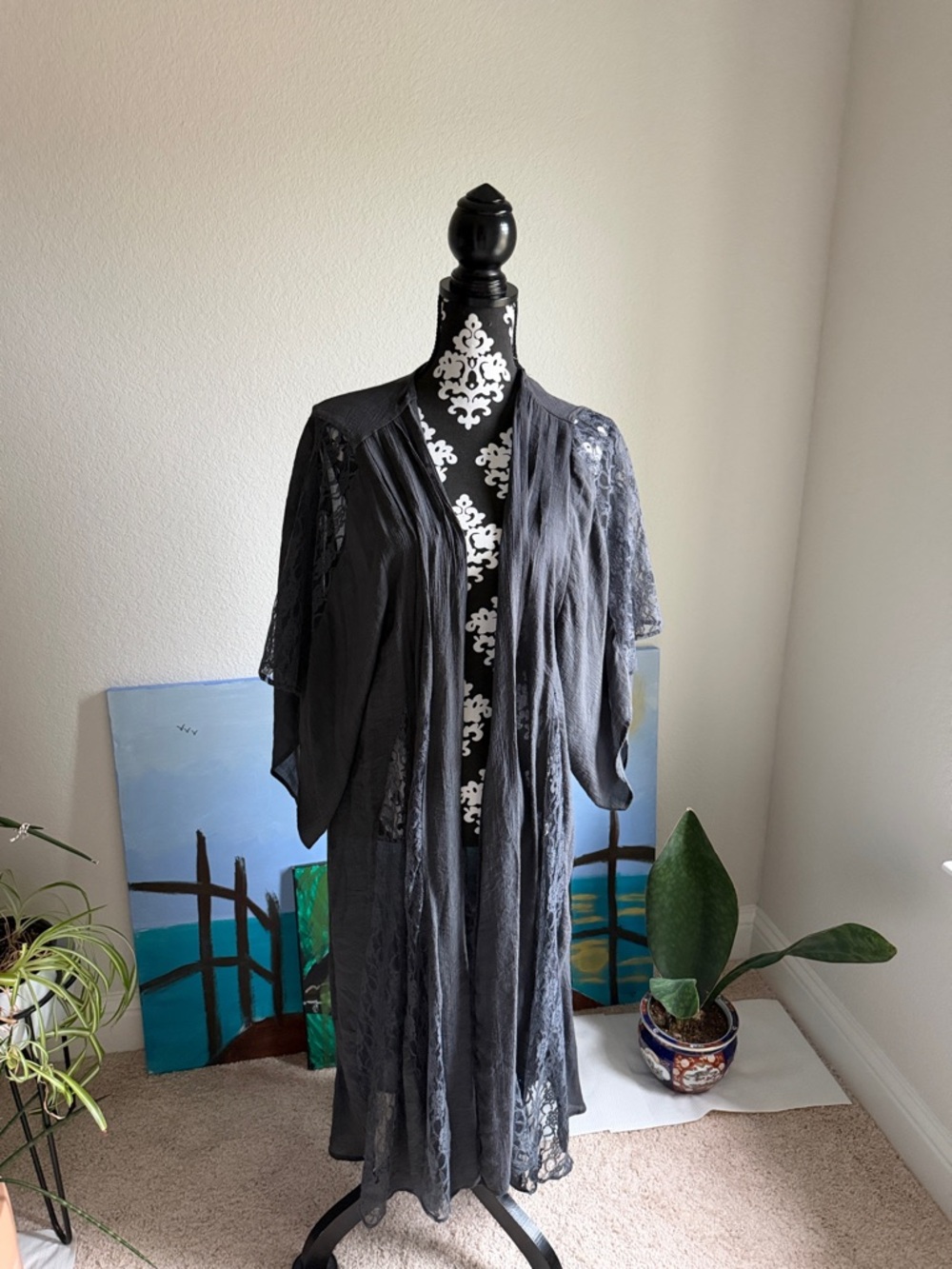 Band of Gypsies Charcoal Lace Open-front Kimono